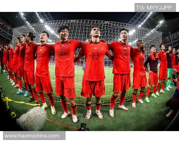 中国足球明星男运动员精彩瞬间图片展示与分析 中国足球明星男运动员精彩瞬间图片展示与分析