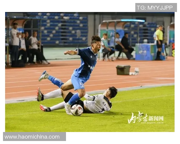 在绿茵场上为你呐喊球迷对足球明星的真挚告白与热爱 在绿茵场上为你呐喊球迷对足球明星的真挚告白与热爱