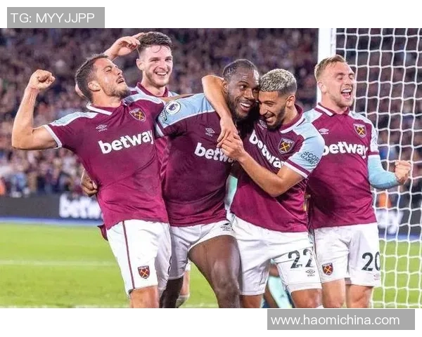 白礼顿与般尼的较量谁能在英超赛场上笑到最后 白礼顿与般尼的较量谁能在英超赛场上笑到最后